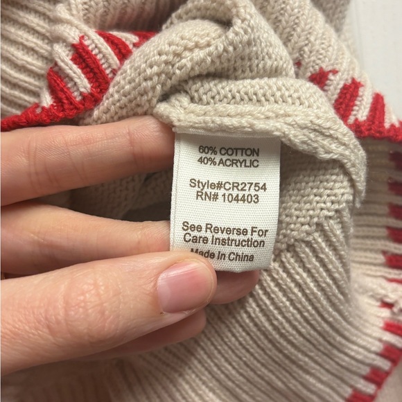 NWT Blu Pepper Boutique Graphic Strawberry Sweater Size Large - Picture 4 of 4